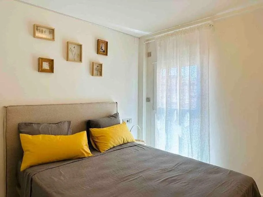 Pepes Suite 3 Habitaciones & Parking Torremolinos 0*,  Spain