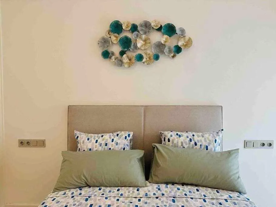 Pepes Suite 3 Habitaciones & Parking Torremolinos Apartment